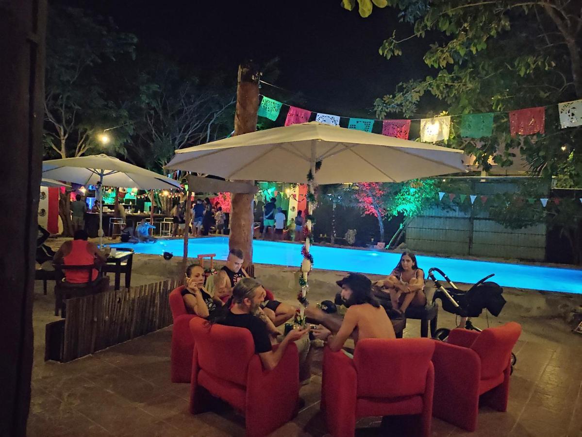 The All Inclusive Hostel - Food, Drinks And Transportation To The Beach And Cenotes Τουλούμ Εξωτερικό φωτογραφία