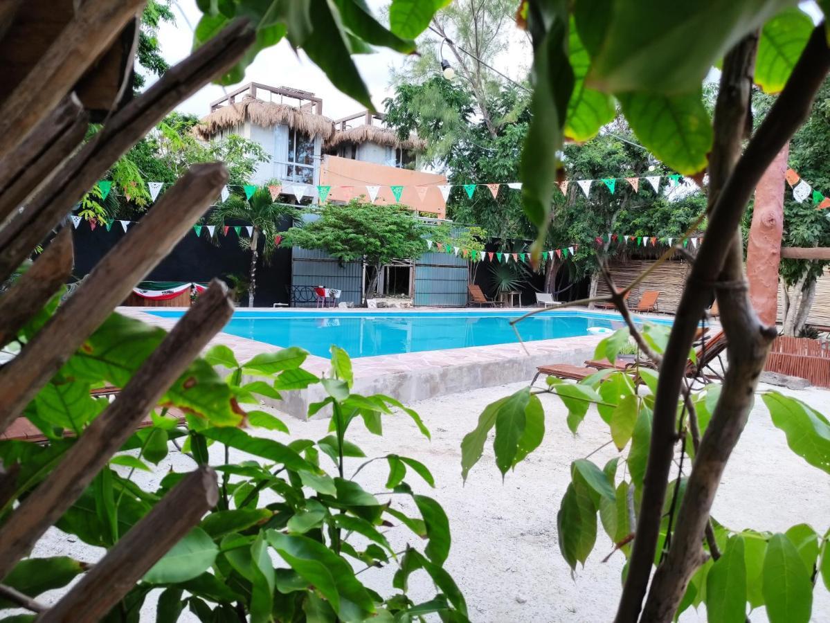 The All Inclusive Hostel - Food, Drinks And Transportation To The Beach And Cenotes Τουλούμ Εξωτερικό φωτογραφία