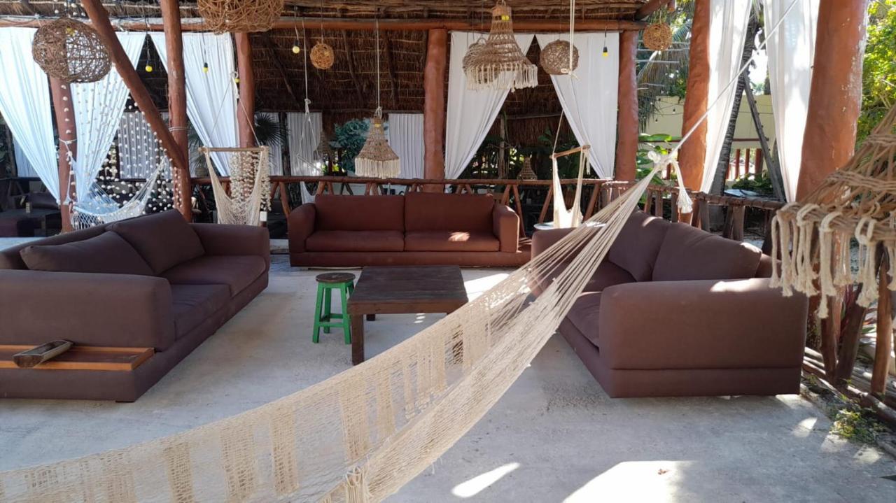 The All Inclusive Hostel - Food, Drinks And Transportation To The Beach And Cenotes Τουλούμ Εξωτερικό φωτογραφία