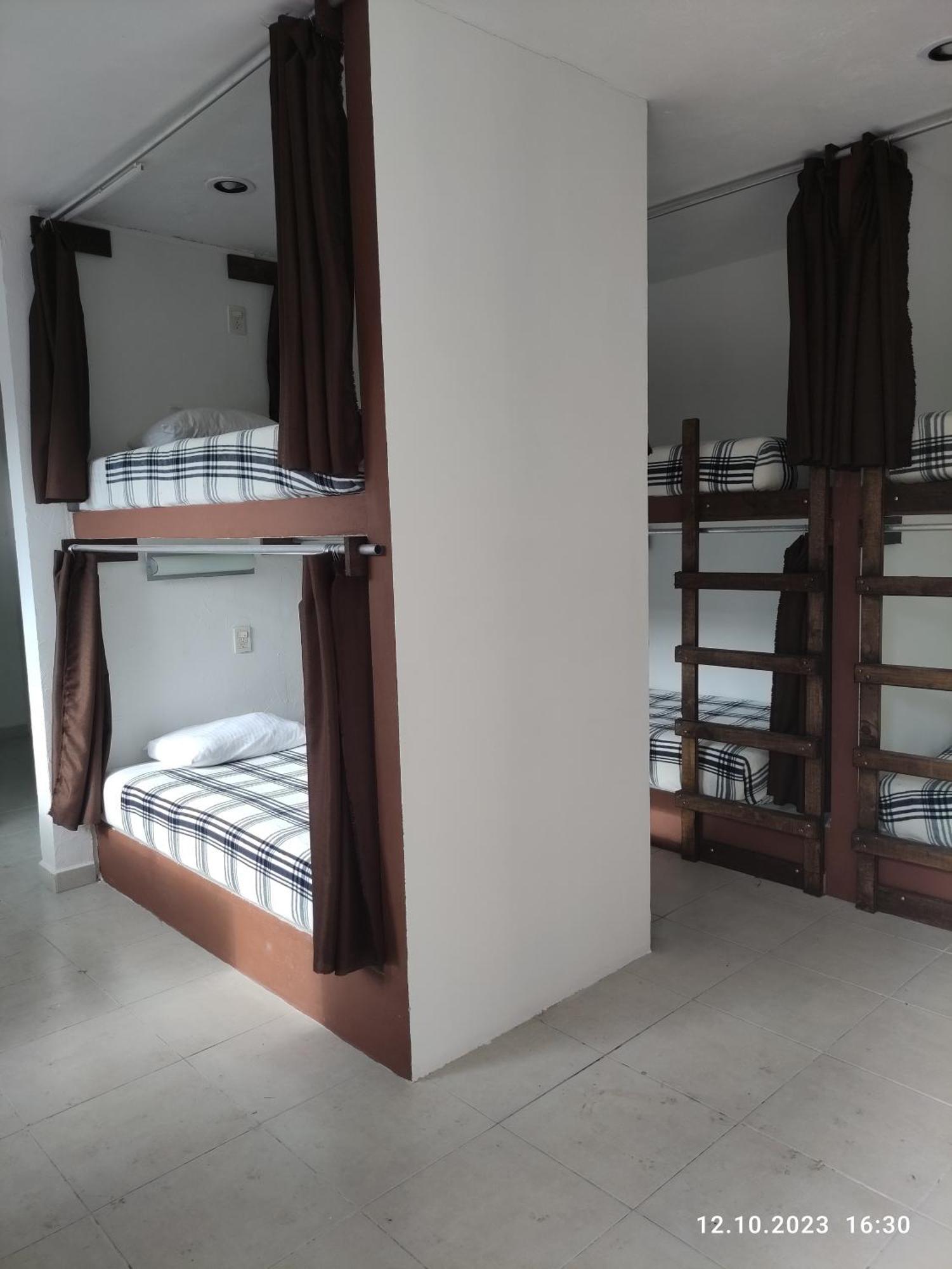 The All Inclusive Hostel - Food, Drinks And Transportation To The Beach And Cenotes Τουλούμ Δωμάτιο φωτογραφία